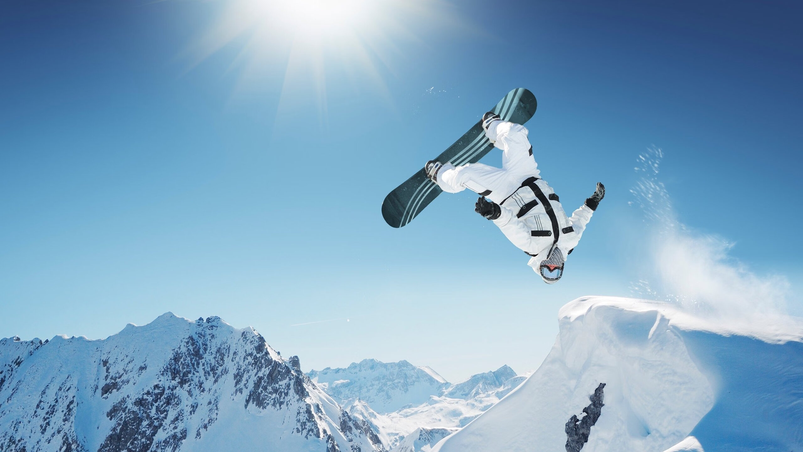 开云体育APP-安东·李恩：全黑队的进攻领袖，用精准的传球和快速突破不断撕裂防线