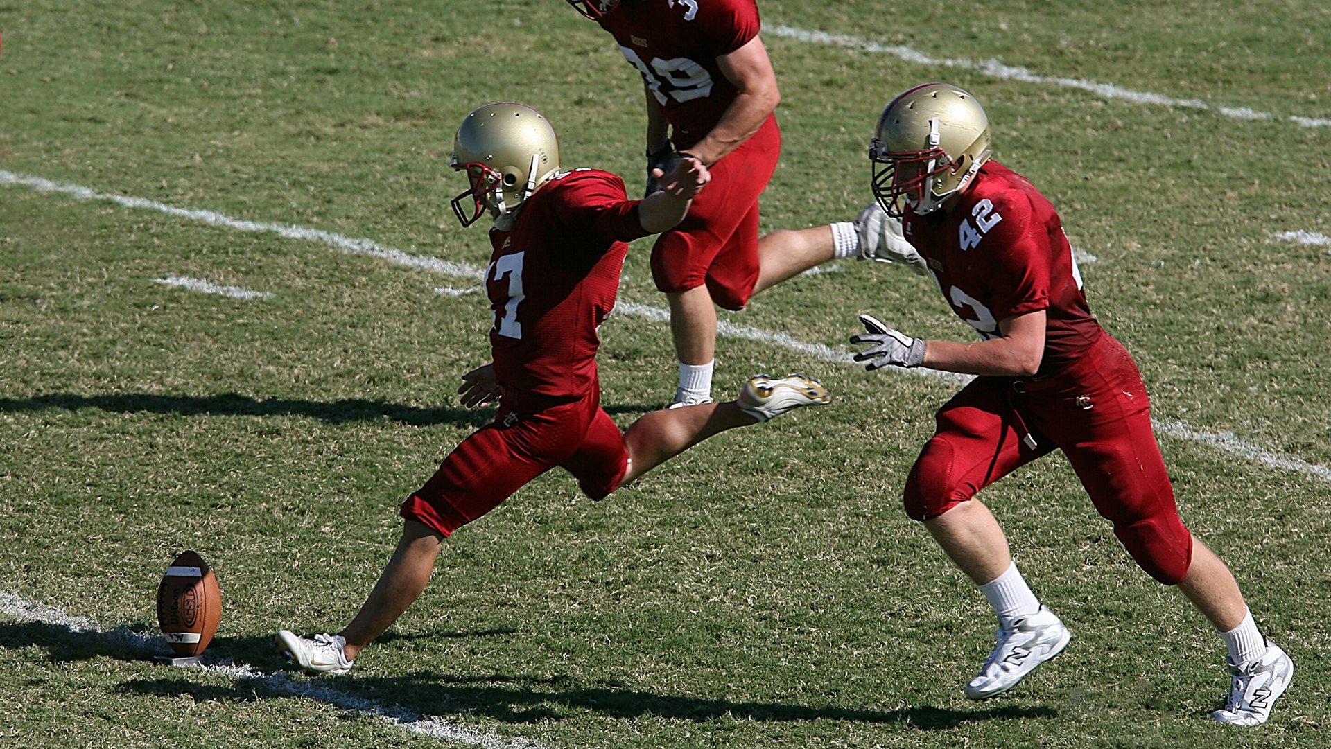 开云体育官网下载-跨项目合作丰富训练方式，跨项目金牌